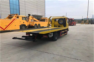 晋州非事故拖车